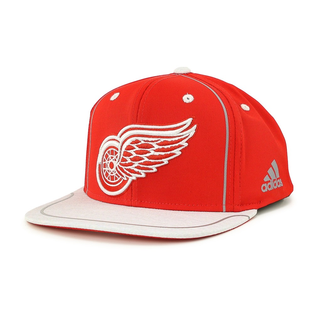 Red Wings Snapback Draft Hook Cap - Vintage Detroit Collection