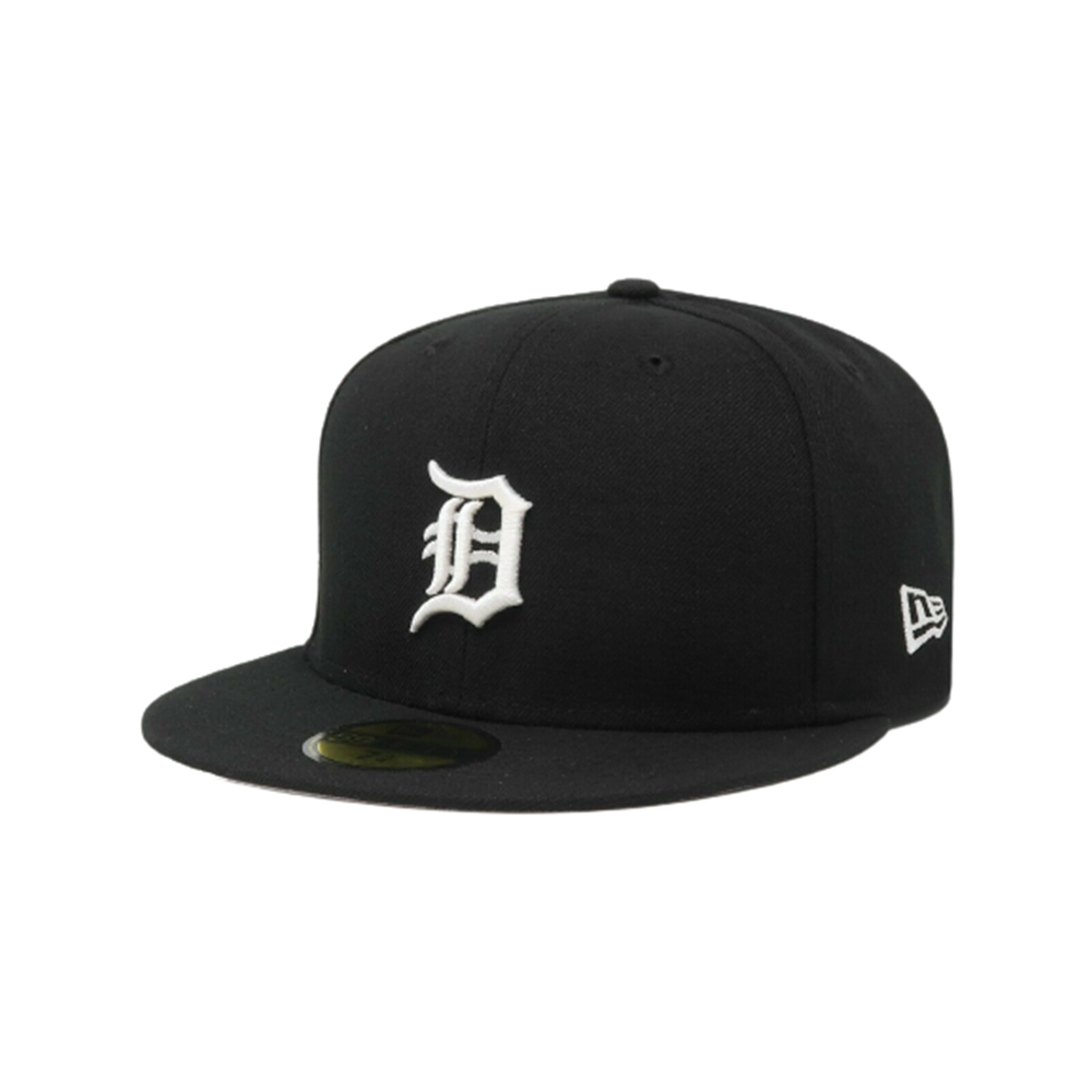 Detroit Tigers 59Fifty Black/White Fitted Cap - Vintage Detroit Collection