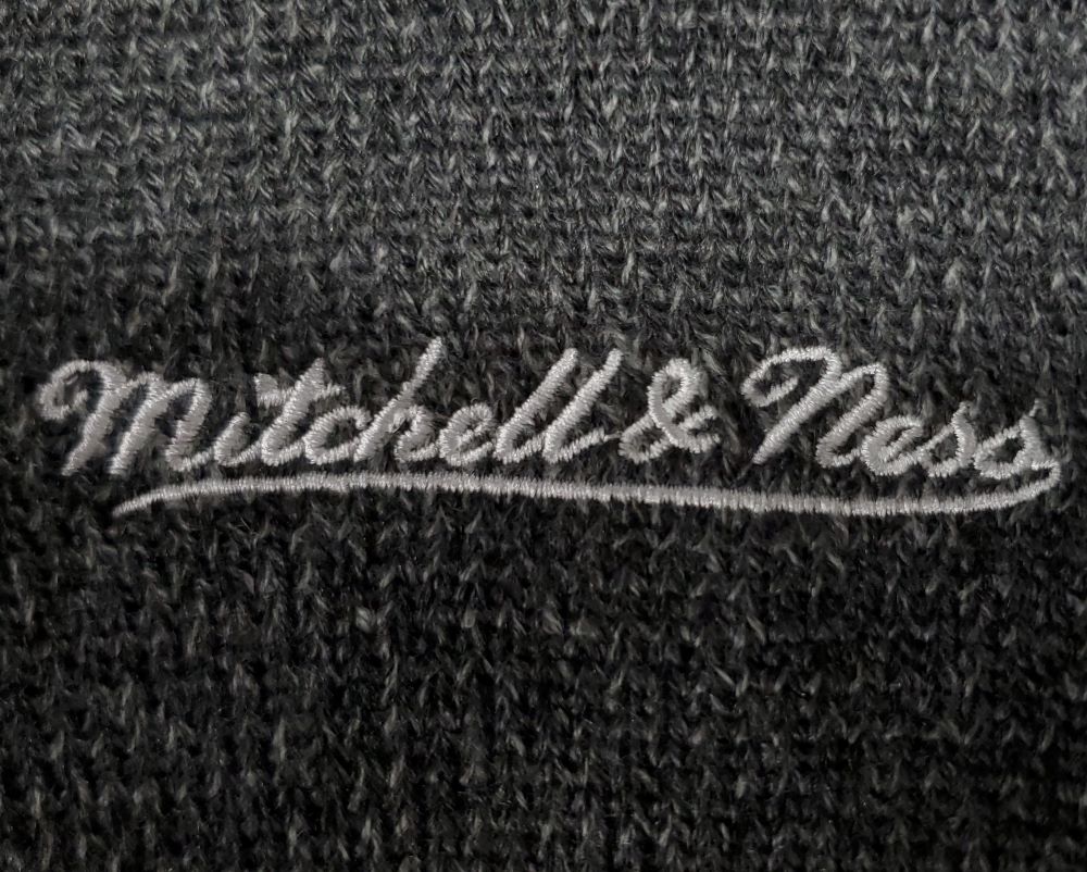 Mitchell & Ness -Chicago Bulls CHAMPIONS BOYFRIEND HOODIE in Vintage Grey  Marle